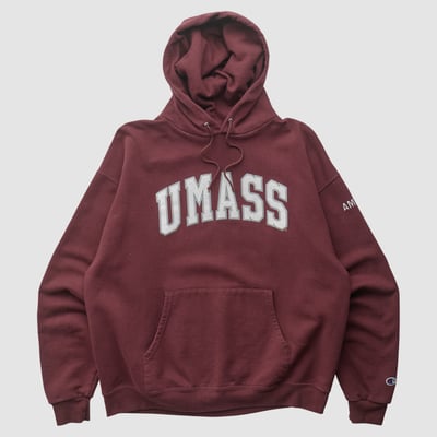 UMass Minutemen Champion 2000s Hooded Pullover Sweatshirt - Maroon - M by Fanatics Real Vintage