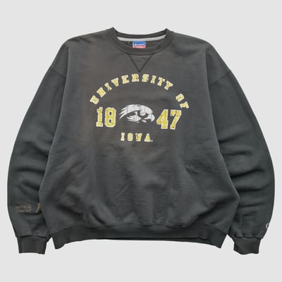 University of Iowa Champion 2000s Pullover Sweatshirt - Black - XL by Fanatics Real Vintage