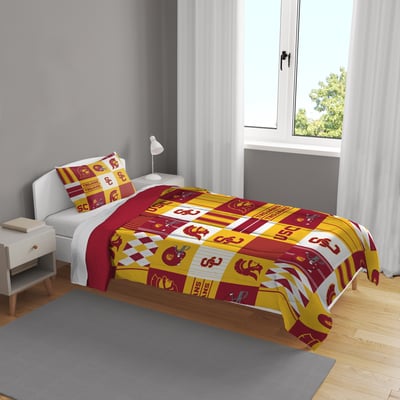 USC Trojans Pegasus Patchwork Plaid Two-Piece Twin/Twin XL Bed in a Bag Set