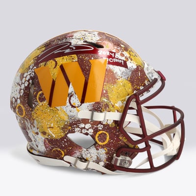 Jayden Daniels Washington Commanders Autographed Fanatics Authentic Riddell Speed Authentic Helmet with "2024 OROY" Inscription - Art by Nel Shaffer - WN55916527