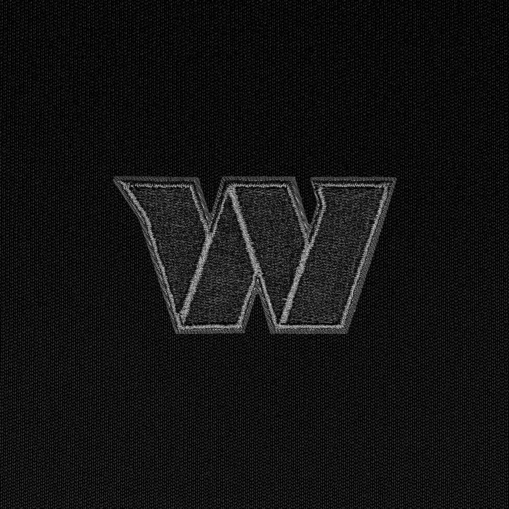 Washington Commanders Antigua Tonal Logo Victory Pullover Hoodie - Black