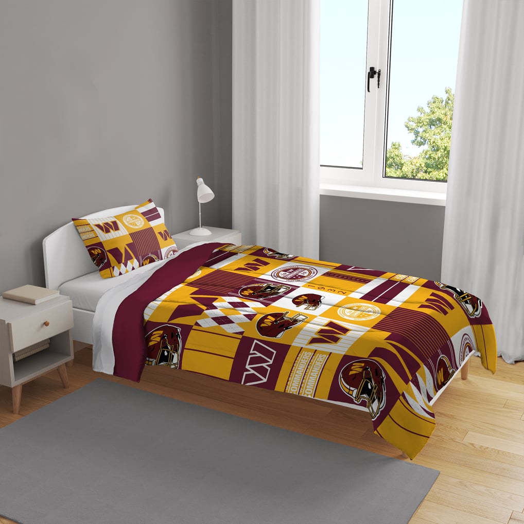 Washington Commanders Pegasus Patchwork Plaid Two-Piece Twin/Twin XL Bed in a Bag Set