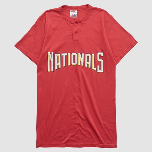 Washington Nationals Majestic 2000s T-shirt - Red - S by Fanatics Real Vintage