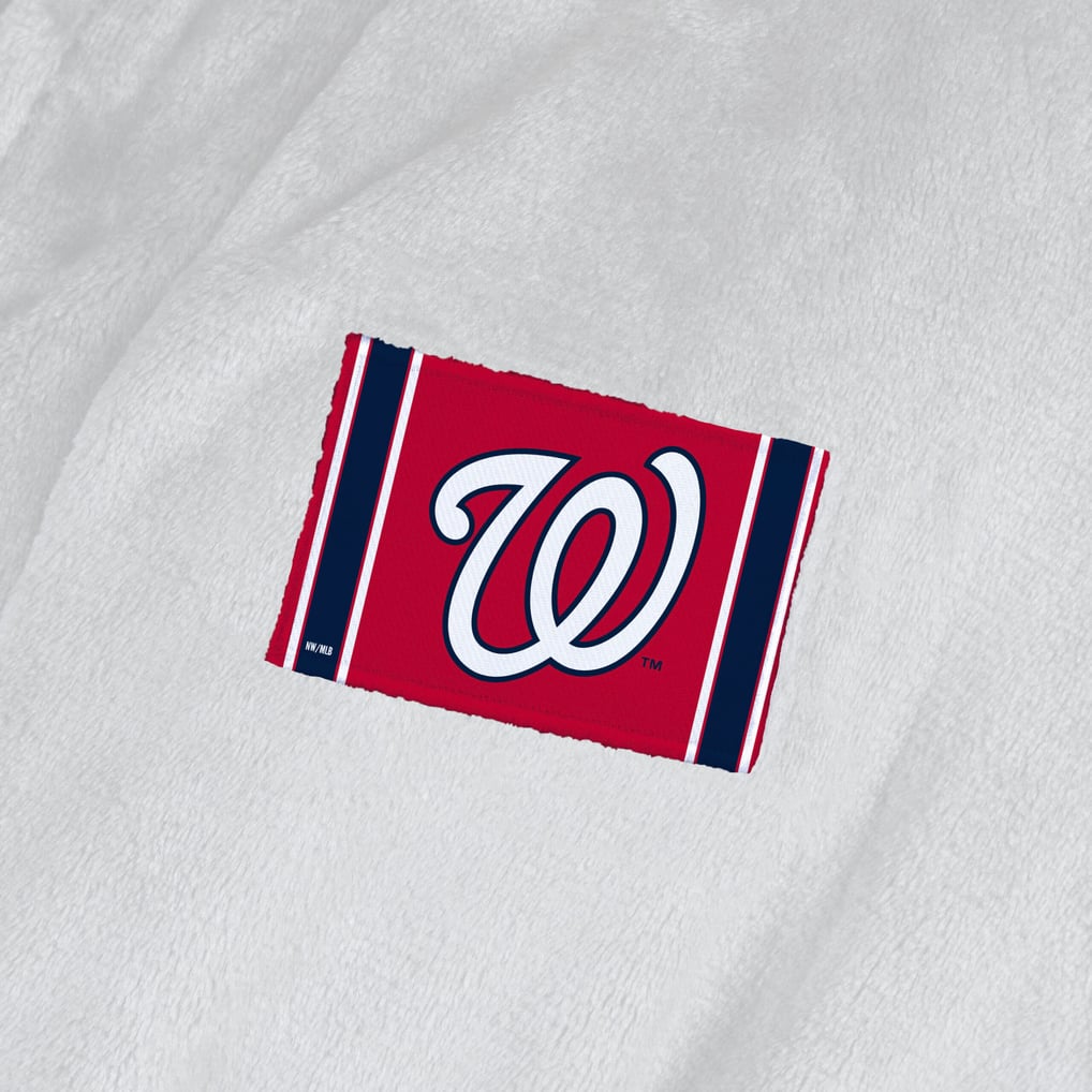 Washington Nationals The Northwest Group Women's Silk Touch Robe - White